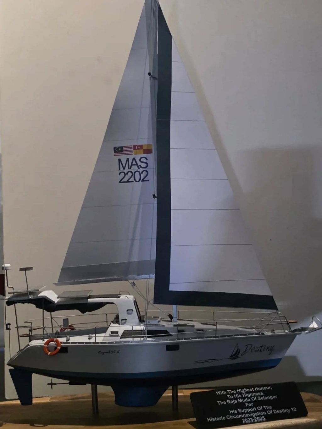 Instagram post from bedarrboatique. This post is in position 4.