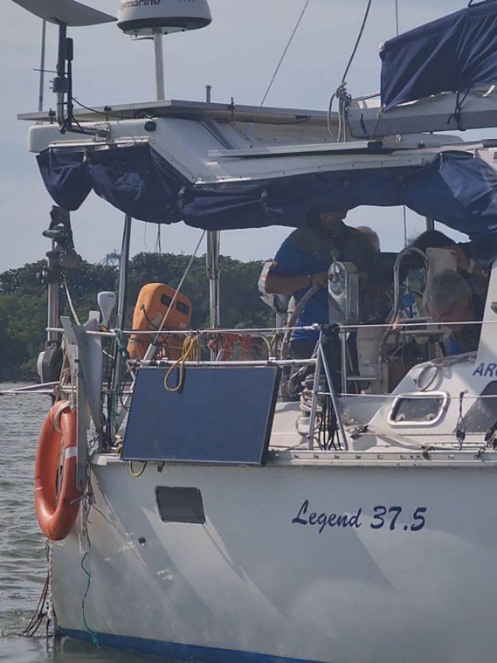 Instagram post from bedarrboatique. This post is in position 5.